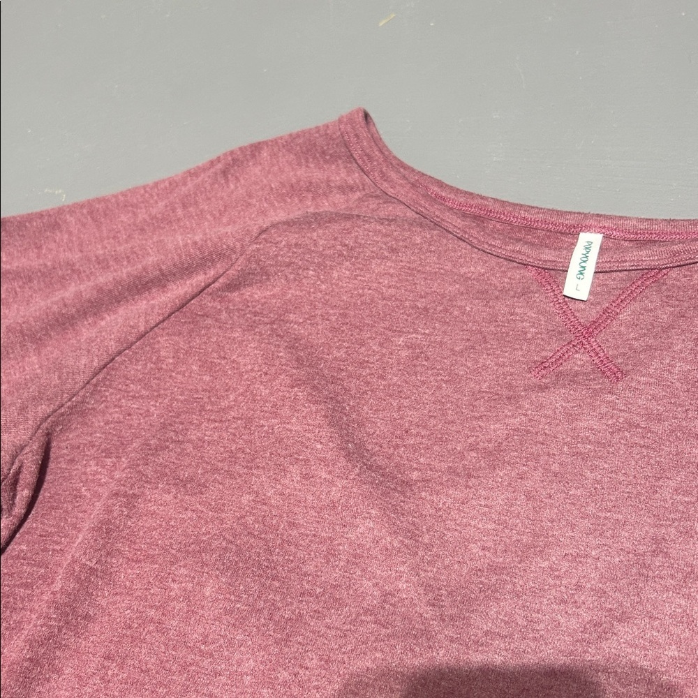 Popyoung Long Sleeve Shirt (Women’s Large) - Picture 7 of 8